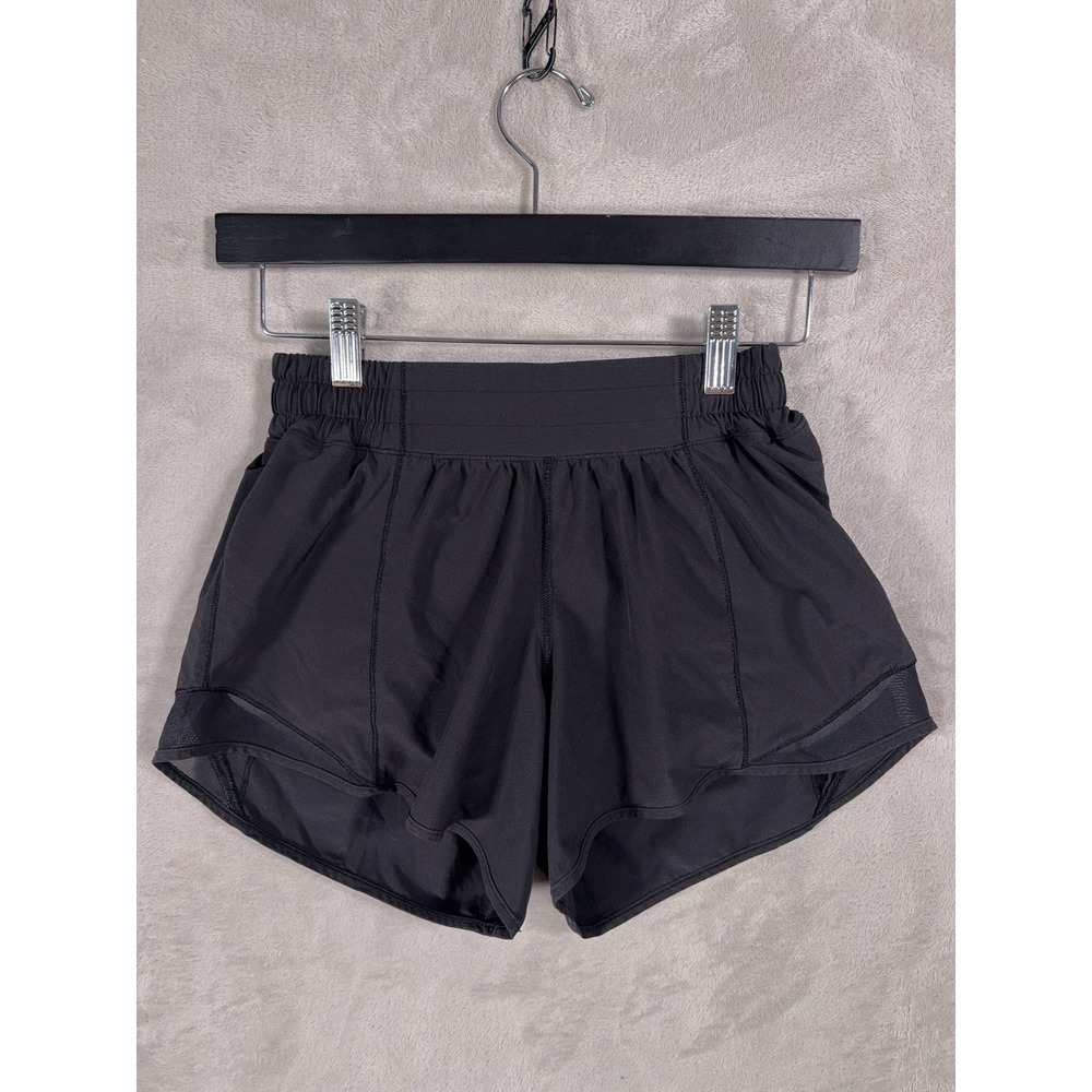 Lululemon Hotty Hot II Shorts Womens 4 Black Running Workout Athletic
